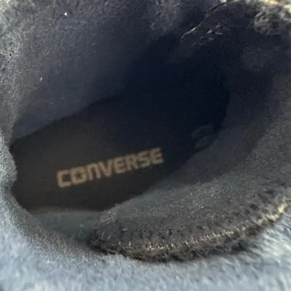 Converse Blue Black KID Youth Size 7 Chuck Taylor Hi-Top Sneaker Skater School